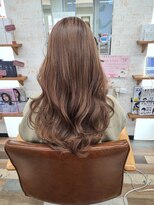 エイムヘアメイク 舟入店 ピンクカラー×韓国風巻き髪