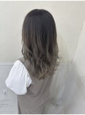 ホワイトベージュカラー