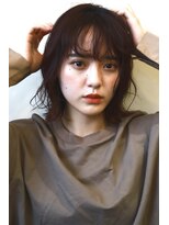 ヘアアンドデザイン ネイビー(Navy) 切りっぱなし×外ハネ