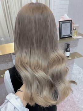 ロンド レア 天神大名店(Lond Le’a) ミルクティーベージュダブルカラーインナーカラーケアブリーチ