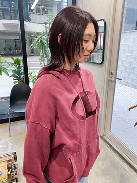 フィーカ(Fiika) ウルフレイヤー×レッドバイオレット【肥後橋駅】