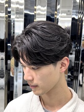メンズヘアセンス 渋谷(MEN'S HAIR SENSE) センターパート/アッシュブラック/ウルフ/カルマパーマ/メンズ
