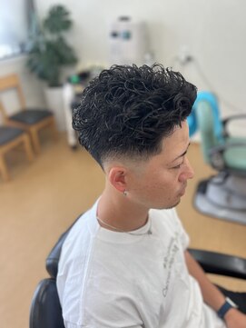 フライ(Fly) オールバックスパイキーショート