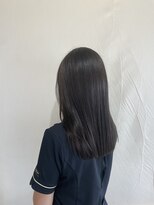 ヘアメイクアン(Hair Make Une)&nbsp;暗髪カラー　暗髪ストレート　艶髪　COTAトリートメント