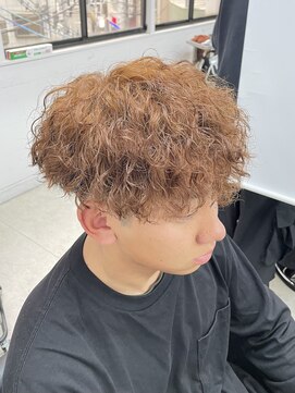 サン 大阪梅田(SUNC) 【ツイストスパイラル】【ブラウンカラー】【メンズパーマ】