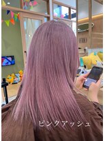 アース 若葉台店(EARTH)&nbsp;やわらかい温度のピンク、くすみはほんのり。