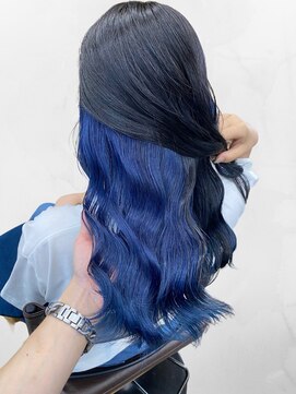 ユニバーススイート(UNIVERSE.suite) インナーカラーブルー