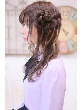 メイズ(MAZE) 【メイズ東中野・鍛原志行】ひつじみたいなヘアアレンジ