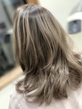 ヘア レイシー(Hair recit) デザインカラー