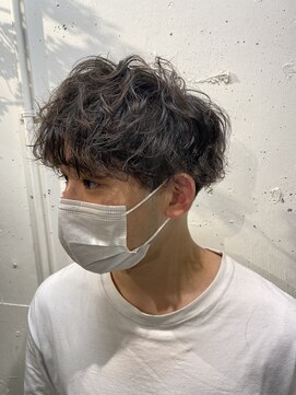 エル(EL by green) 《tomi》マッシュレイヤー×スパイラルパーマ