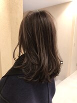 ブリス(VLISS)&nbsp;ワンカールグレージュ＿クールショートボブルフ