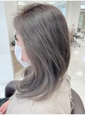 大人女子のニュアンスシルバーグレー★★