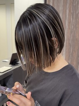 エンヴィー(ENVY) 秋冬おすすめコントラストハイライトカラー/ボブ