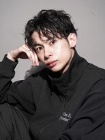 メンズヘアセンス 渋谷(MEN'S HAIR SENSE)&nbsp;センターパート　シャドウパーマ　アッシュブラック