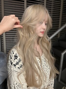 天神美容室 【KASUMI天神美容室】ハイトーン×ブロンド×海外ヘア