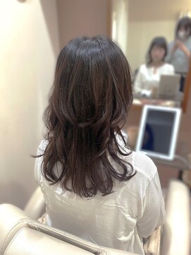 アピラトータルデザインサロン(APiLA total design salon) レイヤーセミディ