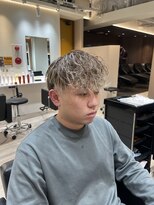 ルースト 渋谷店(ROOST)&nbsp;ブラウン×金メッシュ×スペインカール