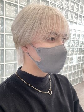 サンクマーケット 渋谷(cinq MARKET) ホワイトブロンドメンズホワイトベージュカラー韓国風メンズヘア