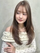 ナナローネス 渋谷(nana loness)&nbsp;くすみベージュ　レイヤーカット　ベージュカラー　顔周りカット