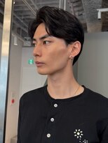 トリッカ シブヤ(TRICCA SHIBUYA)&nbsp;メンズカットパーマフェザーニュアンス毛流れセンターパート渋谷