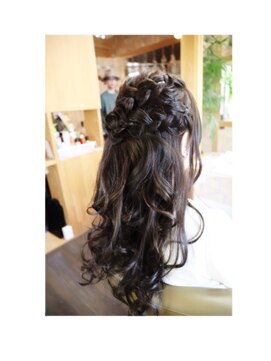 ヘアーアトリエフィロソフィー(PHILOSOPHY) 《大人女子必見!》ふんわりロング