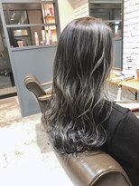 アペル(APARE)&nbsp;コントラストハイライトグラデーション♪