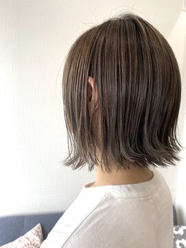 ミミックヘアー(MiMic hair) 切りっぱなしボブ