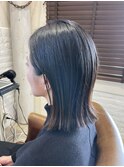 黒髪暗髪ナチュラルストレートくびれボブ耳かけ小顔外ハネカール