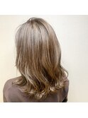 ミディアムゆるふわカール/ツヤ髪/サラサラ/透明感グレージュ