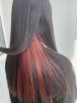 ソラ(SORA) ツヤツヤレッドインナーカラー