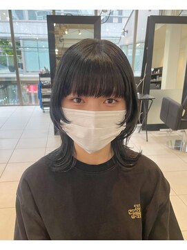 アクアオモテサンドウ(ACQUA omotesando) *個性的ネオウルフカット!黒髪ミディアムウルフレイヤーカット