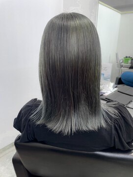 フォーディー(for D) Hair Salon for D ×　外ハネスタイル