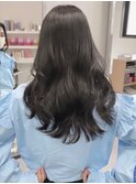 764キレイめカジュアル栗色黒髪モノトーングレージュ艶感波巻き