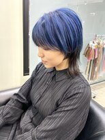 ディア(.eer) 人気ヘア★ショートウルフ/アンブレラカラー×ダークブルー