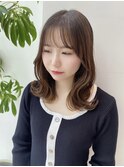 くびれミディアム外ハネアレンジレイヤーカット顔まわりカット