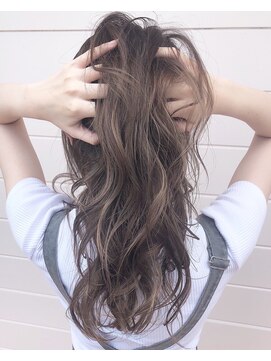 エルガ バイ コバルト(LGA by cobalt) 大人かわいい☆外国人風イルミナカラー♪透明感シアーベージュ