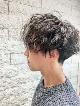 ラヴリア カミツ(LOVERIA KAMITSU) ツイストスパイラル