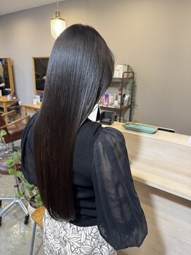 スアバイキキ(SuA by kiki.) 似合わせカット/透け感バング/ぱつっとボブ/韓国ウェーブ[千葉]