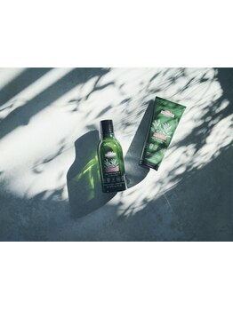 癒しと頭皮ケアの兼ね備えた“極上ヘッドスパ”が人気♪頭皮のコリをほぐして、日頃の疲れもリフレッシュ☆