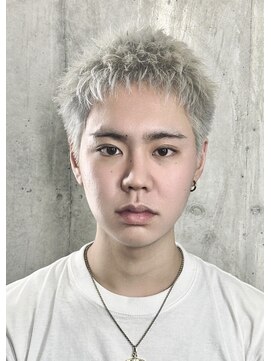 ドアベルヘアリビング(Door Bell hair Living) スパイキーショート×ハイトーンカラー