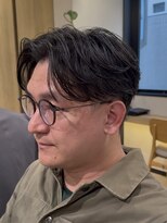 ノラ ギンザ(NORA GINZA)&nbsp;メンズヘアフェザーパーマニュアンスパーマ毛流れセンターパート