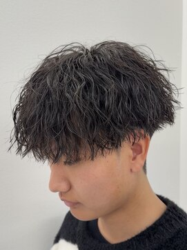 ビカムメンズヘアー 栄店(become men's hair) くるっとはねない縦落ちパーマ／名古屋栄メンズヘア