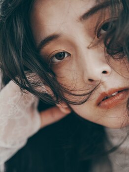 7(nana)の写真/数々の受賞歴を持つ実力派スタイリストが在籍。ワンランク上のカット技術をお試しください♪【大阪/福島】