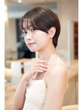ReFa認定プレミアムサロン 全席個室美容室 Zina ガーデンズ千早【6/27OPEN(予定)】 髪質改善*シースルーレイヤーミルクブラウン*美髪【Zina千早】