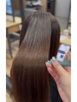 イロ バイ マグ 飯田店(IRO by mag)&nbsp;髪質改善ストレート×小顔レイヤーカット透明感×夏カラー