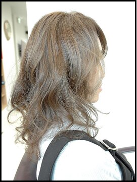 メタ(META) カット+アプリエカラー(ラベンダーアッシュ)