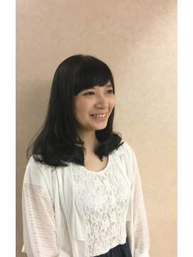 サロン ド ハル salon de HARU 大人可愛いミディアムスタイル
