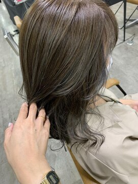 プライズ アイリス 池袋東口店(prize Iris) 白髪ぼかしハイライト、イルミナカラー20代30代