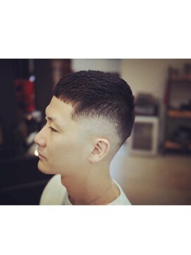 リヴ ヘアワークス(LiVE HAIR WORKS) skinfade×clop