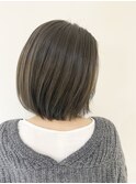 ボブ×くすみベージュ